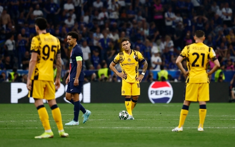 Các trụ cột hàng thủ sẵn sàng ra sân