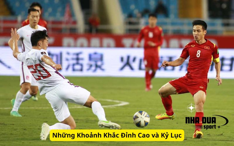 Những Khoảnh Khắc Đỉnh Cao và Kỷ Lục