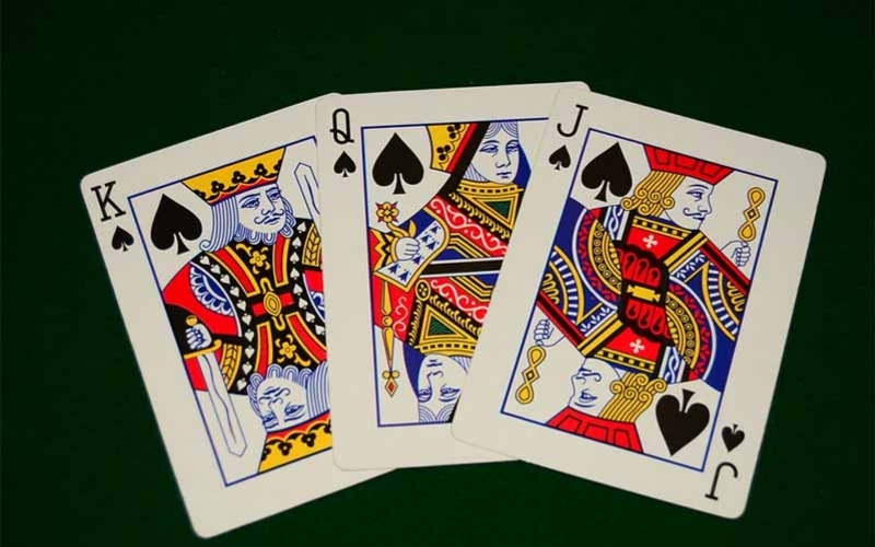 Chiến thuật tố bài Liêng thông minh từ cao thủ