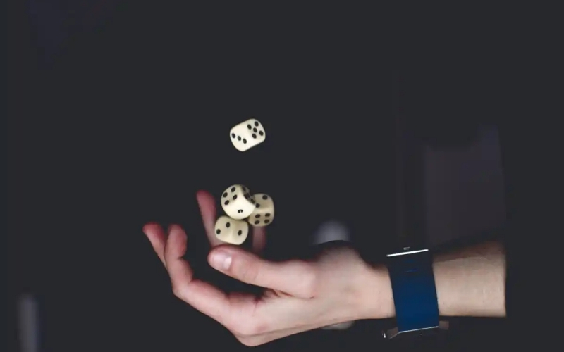 Ưu điểm vượt trội khi trải nghiệm xúc xắc online